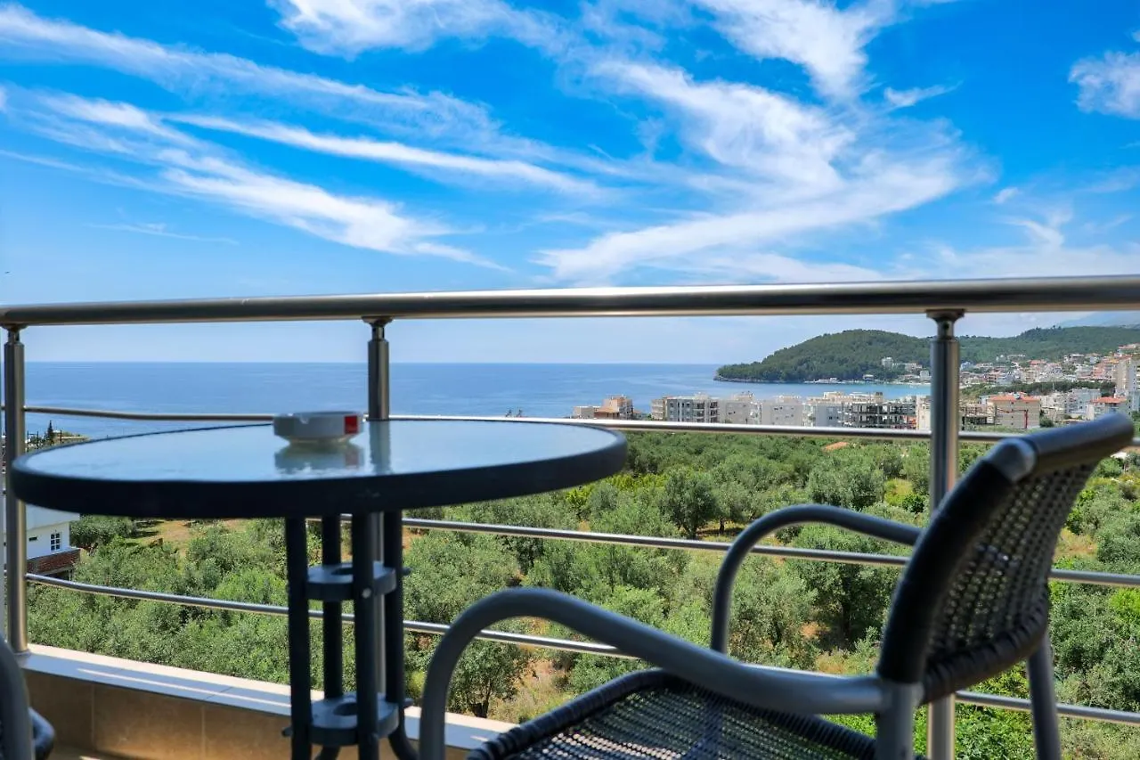 Nefelis Rooms Himare