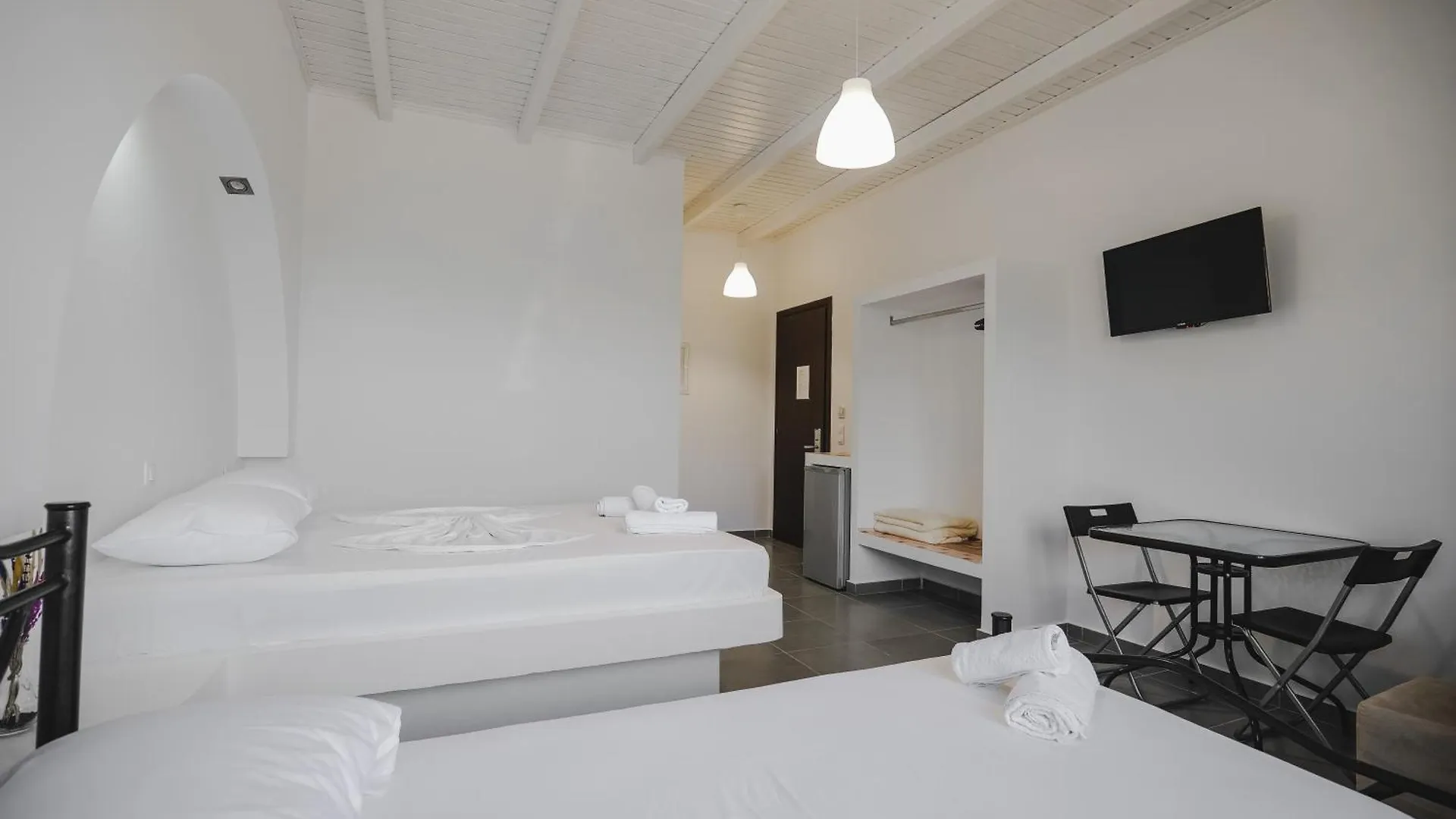 Affittacamere Nefelis Rooms Himare Albania
